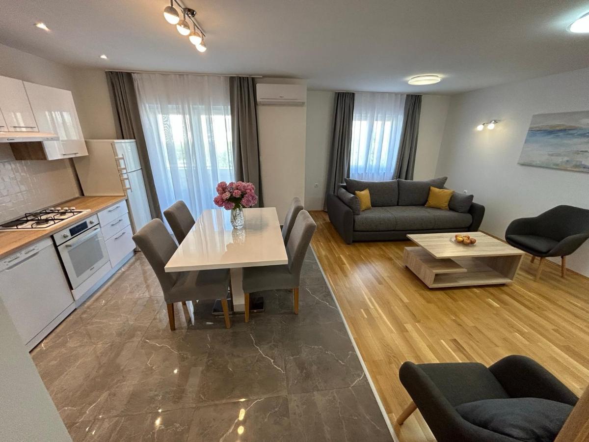 Appartement Sweet Lapat By El-Pi Tours à Porat  Extérieur photo