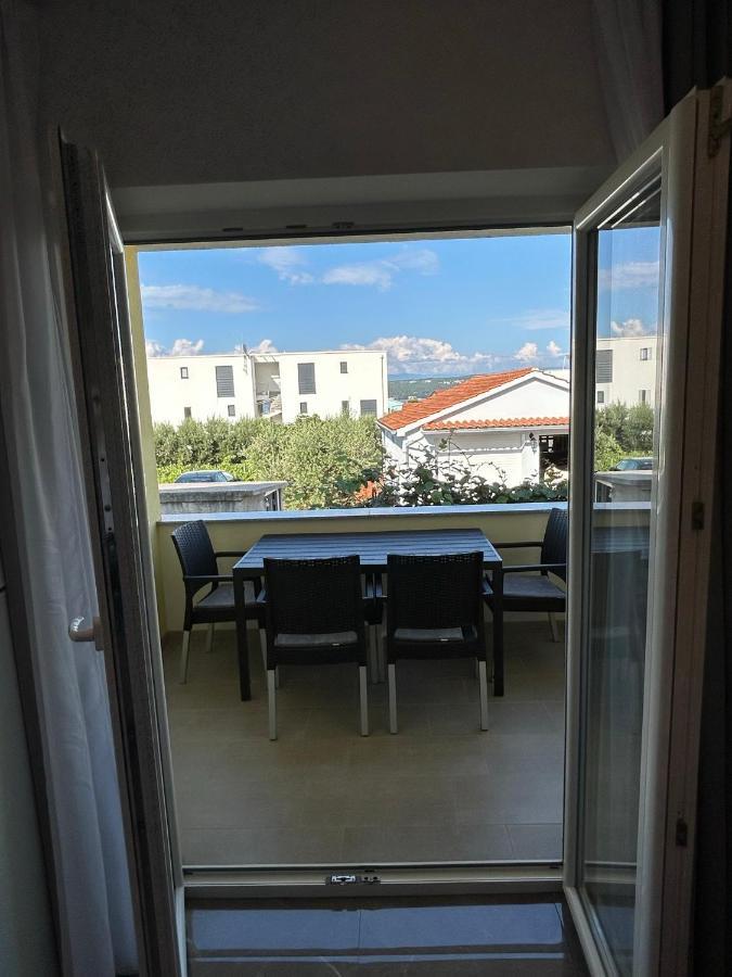 Appartement Sweet Lapat By El-Pi Tours à Porat  Extérieur photo
