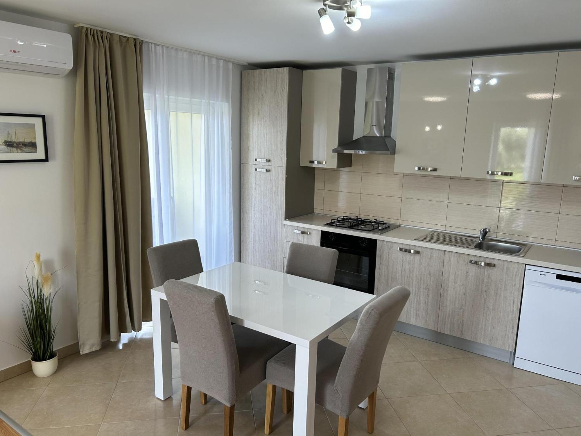 Appartement Sweet Lapat By El-Pi Tours à Porat  Extérieur photo